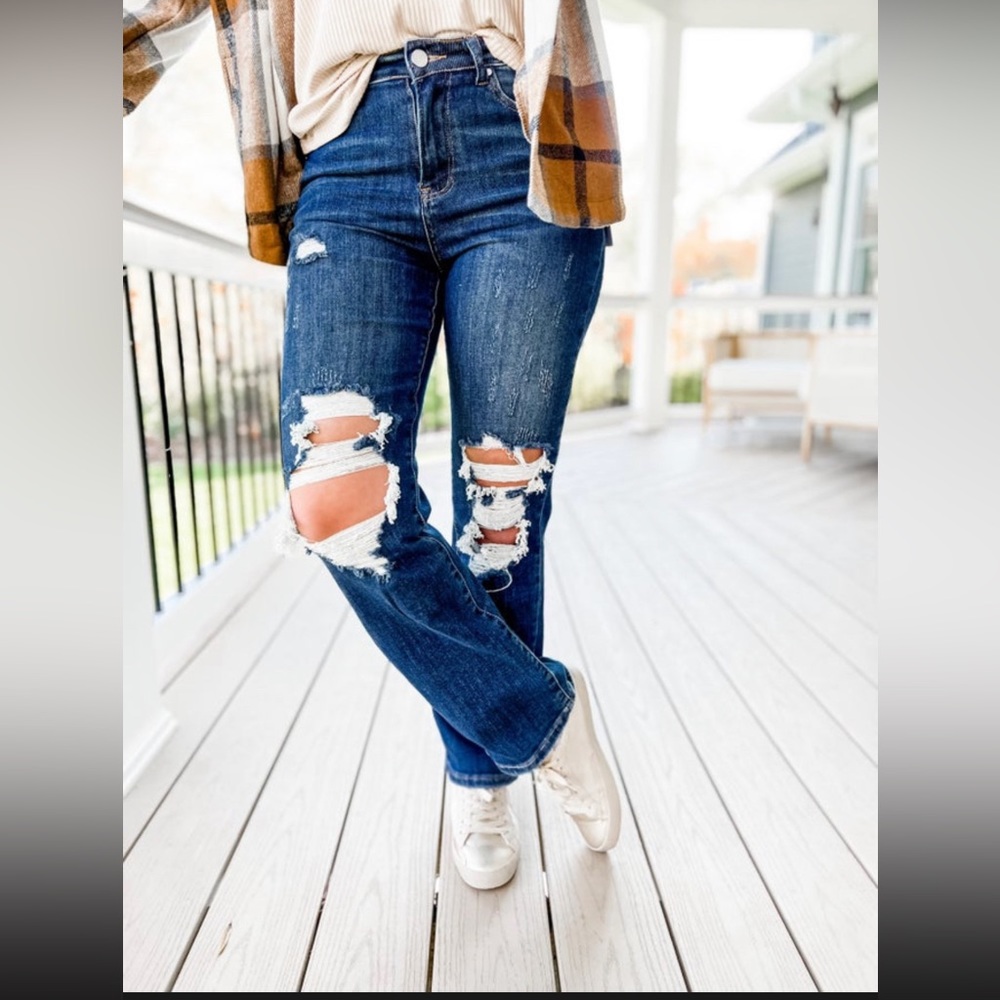 RISEN HIGH RISE straight leg, distressed, jeans, plus